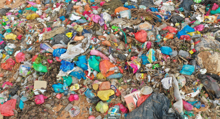 CAMEROON: how to collect and recycle plastic waste?