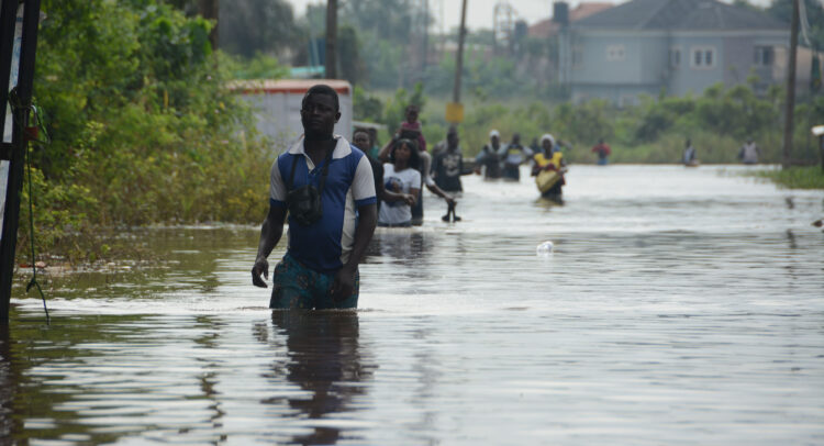 Inondations mortelles de Buéa: Greenpeace Afrique adresse ses condoléances aux familles affectées et appelle le gouvernement à prendre des mesures préventives