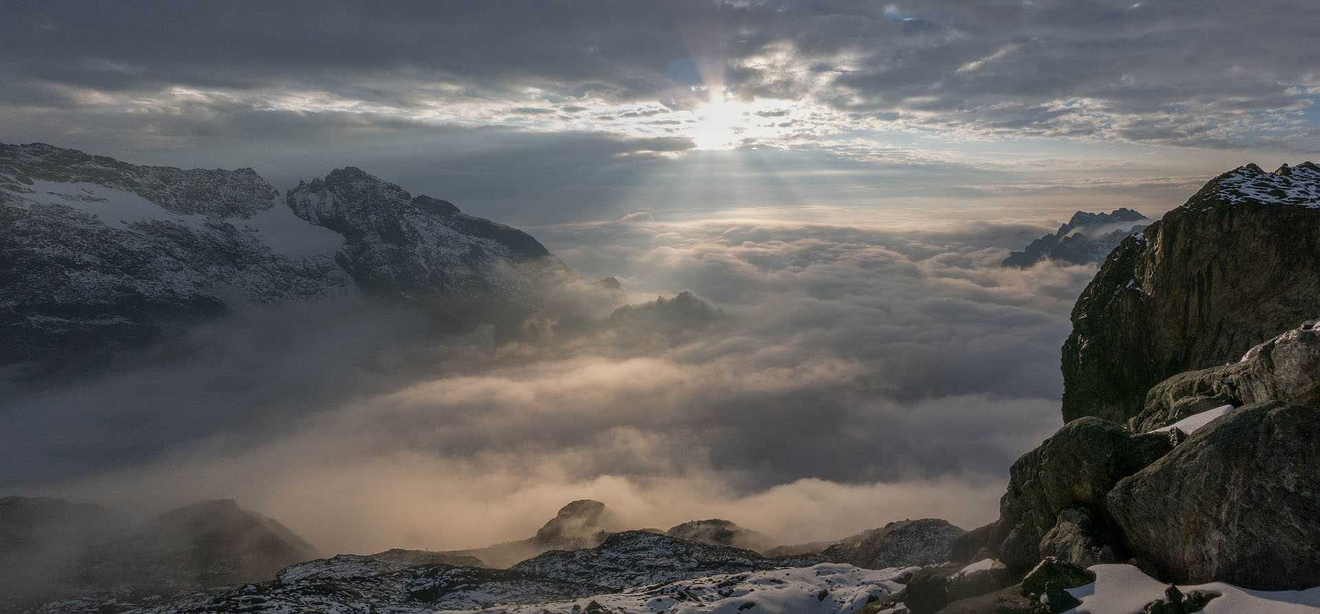 Dans le cadre de l’Année internationale de la préservation des glaciers, proclamée par l’ONU, l’Organisation météorologique mondiale (OMM) et l’UNESCO invitent les journalistes du monde entier à un webinaire exceptionnel le 16 janvier 2025. Cet événement 100 % en anglais permettra d’éclairer sur les impacts du changement climatique sur les glaciers et leur rôle crucial pour les écosystèmes, l’économie, et les sociétés humaines.