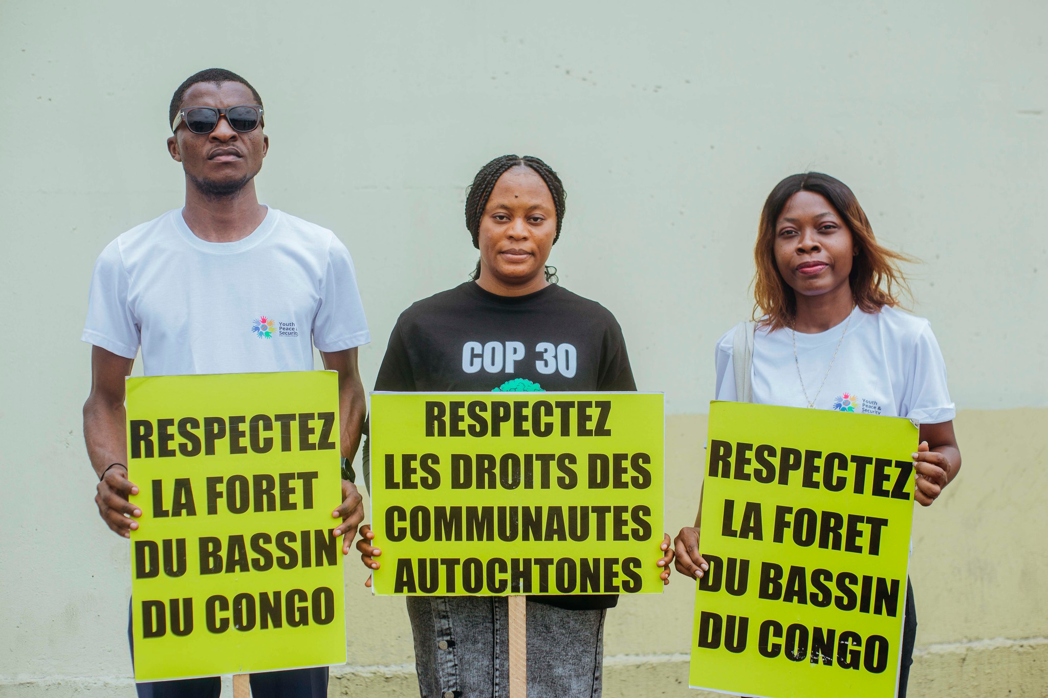 Le nouveau projet d’accord présenté à la COP30 est jugé trop vague et insuffisant pour protéger les grandes forêts tropicales, l’Amazonie et le Bassin du Congo, ainsi que les peuples qui y vivent.