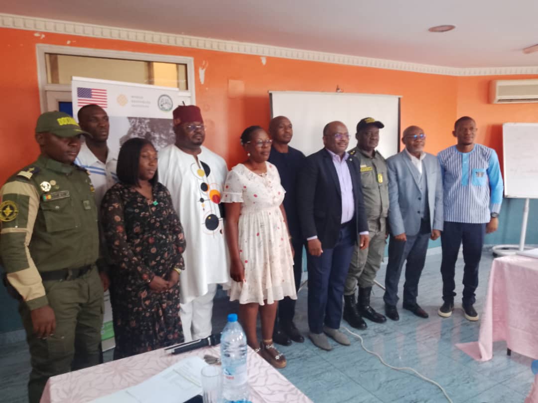 L’organisation Field Legality Advisory Group (FLAG), en partenariat avec le World Resources Institute (WRI) et avec l’appui financier du Bureau international de lutte contre les stupéfiants et d’application de la loi des États-Unis (US-INL), a officiellement lancé à Yaoundé la phase d’extension de son projet de « Renforcement de la collaboration transfrontalière pour lutter contre l’exploitation forestière illégale dans le bassin du Congo ».